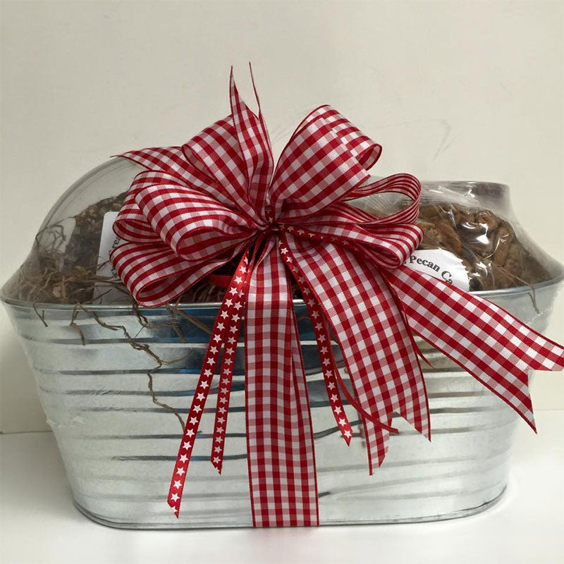 Texas Deluxe Basket The Great Texas Pecan Candy Company